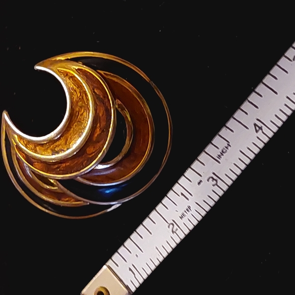 Trifari Earrings Goldtone Warm Browns & Black Swirl Enamel Pierced Vintage 80s - Picture 2 of 8